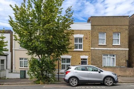 Birkbeck Hill, London, SE21