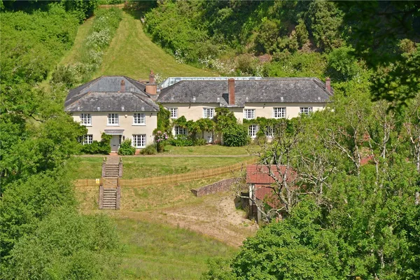 Cadeleigh, Tiverton, EX16 photo 8