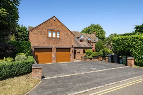Quineys Road, Shottery, CV37