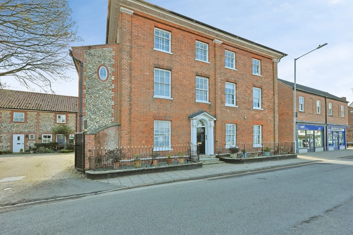 Norwich Street, DEREHAM