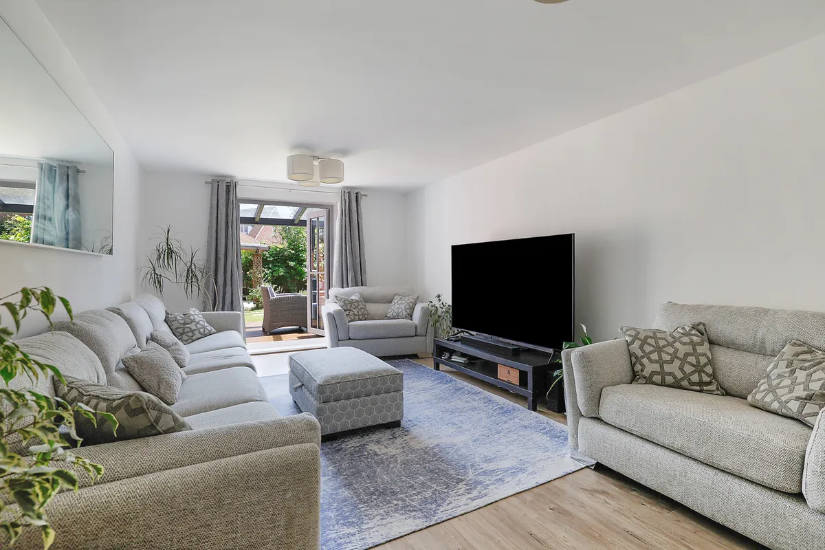 Railfield Gardens, Horley, Surrey, RH6