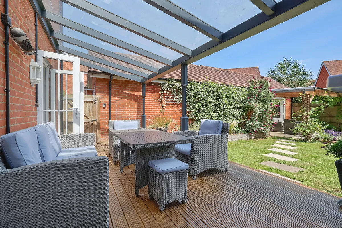Railfield Gardens, Horley, Surrey, RH6