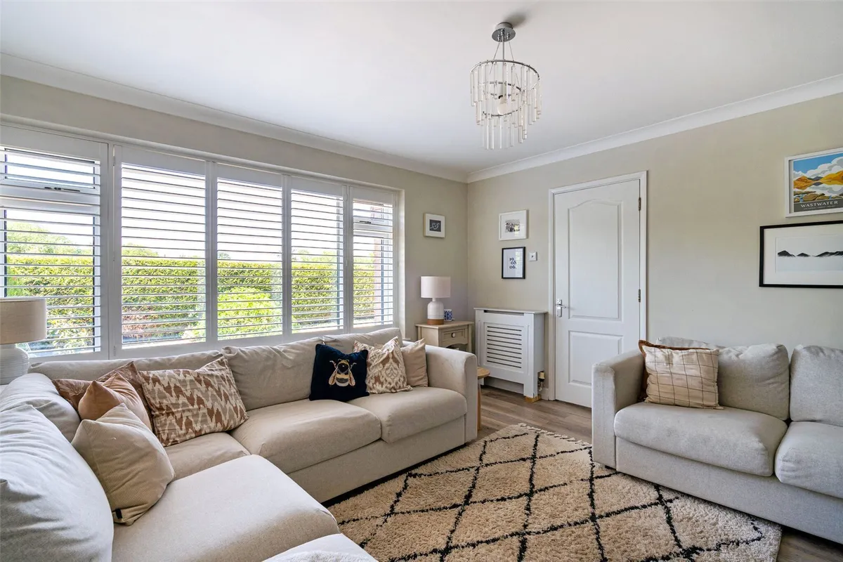 Willow Springs, Stoney Heath, RG26