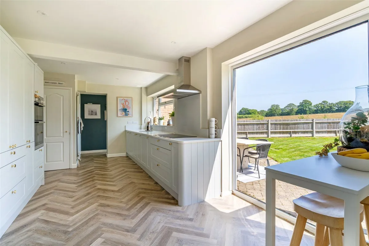 Willow Springs, Stoney Heath, RG26