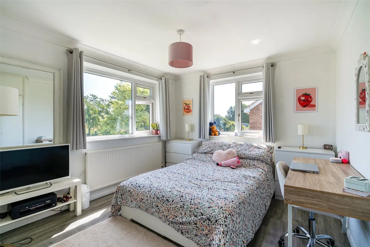 Willow Springs, Stoney Heath, RG26