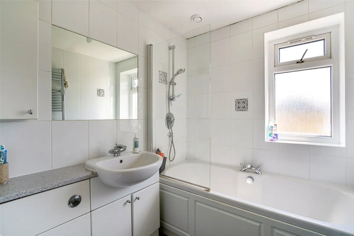 Willow Springs, Stoney Heath, RG26