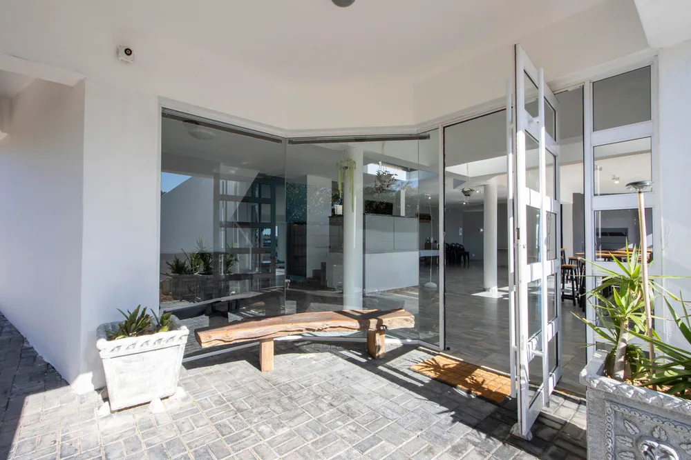 South Africa, Western Cape, Mountainside, Goeie Hoop Street, 8