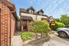 Hilmanton, Lower Earley, READING