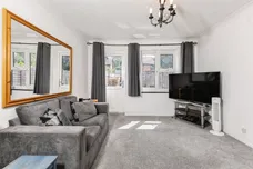 Hilmanton, Lower Earley, READING