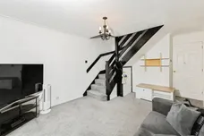 Hilmanton, Lower Earley, READING