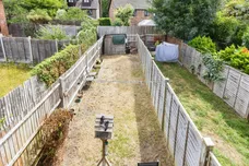 Hilmanton, Lower Earley, READING