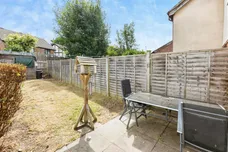 Hilmanton, Lower Earley, READING