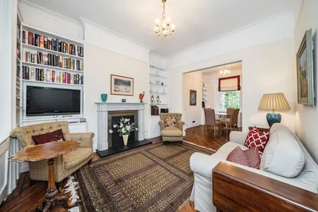 Winchester Street, London, SW1V