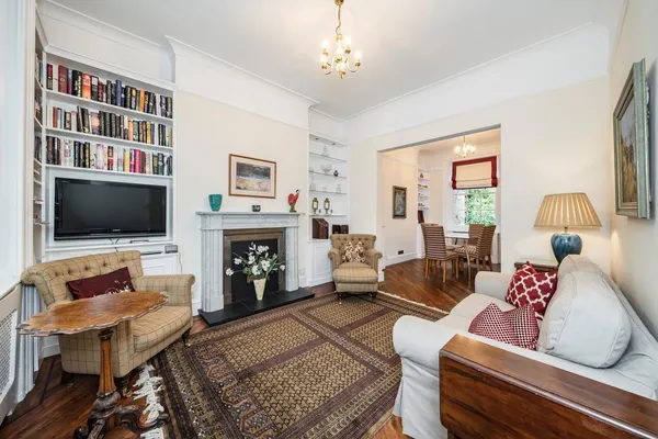 Winchester Street, London, SW1V photo 1