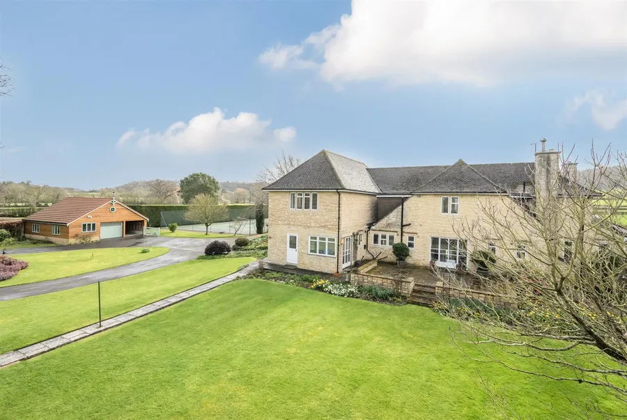 Property Image 6
