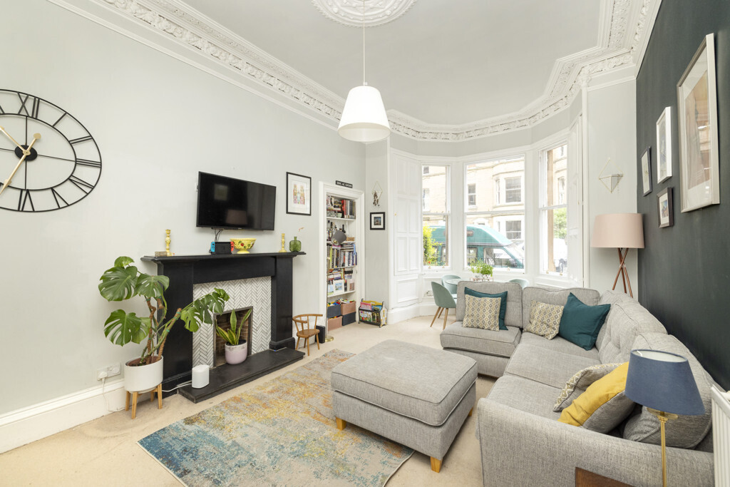 18 (Flat 2) Bruntsfield Avenue,  Bruntsfield, Edinburgh, EH10 4EW Image 2