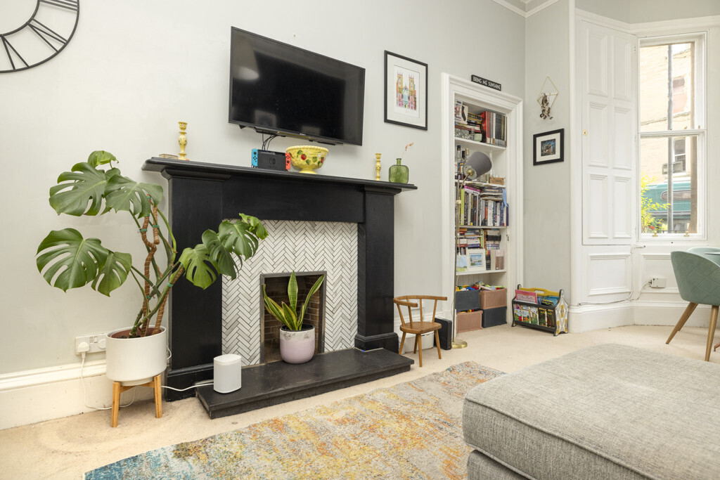 18 (Flat 2) Bruntsfield Avenue,  Bruntsfield, Edinburgh, EH10 4EW Image 7