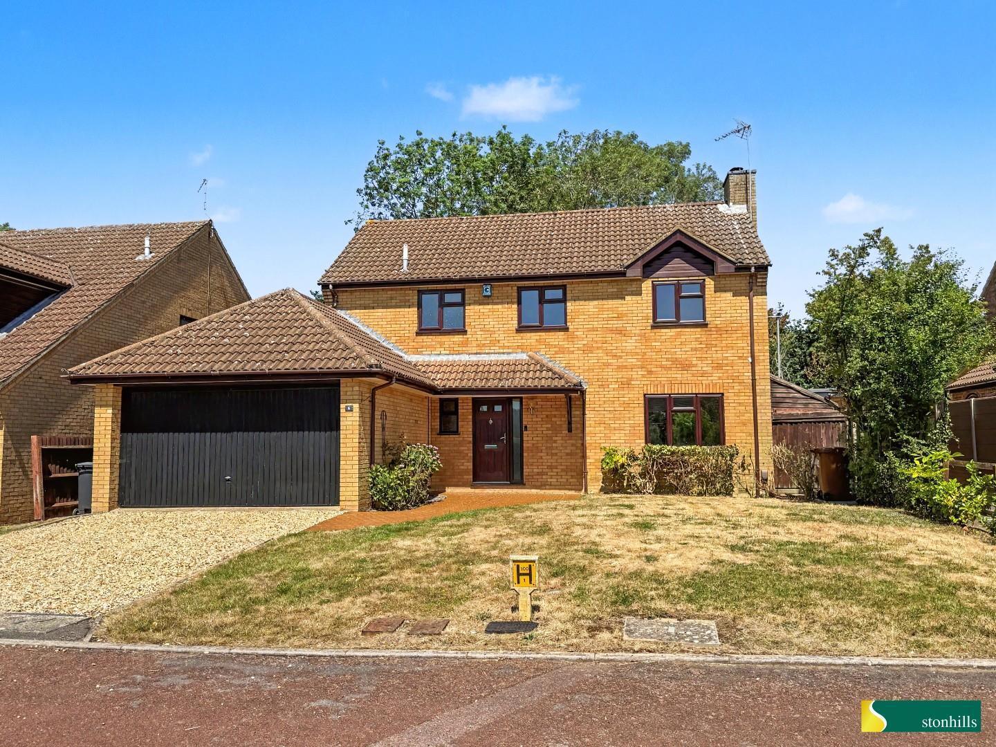 Wood Avens Close, West Hunsbury, Northampton Image 1