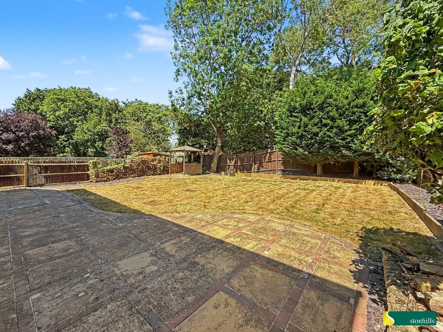 Wood Avens Close, West Hunsbury, Northampton Image 5