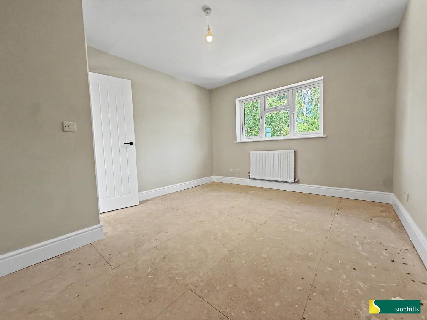 Wood Avens Close, West Hunsbury, Northampton Image 17
