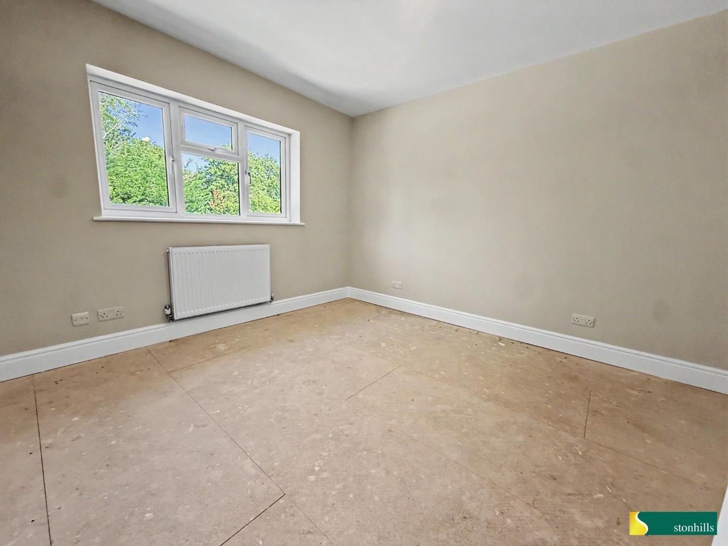 Wood Avens Close, West Hunsbury, Northampton Image 18