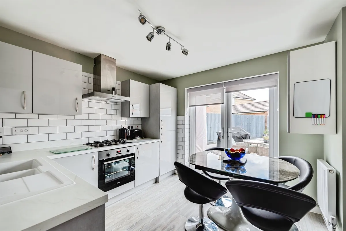Price Close, Brize Norton, Carterton