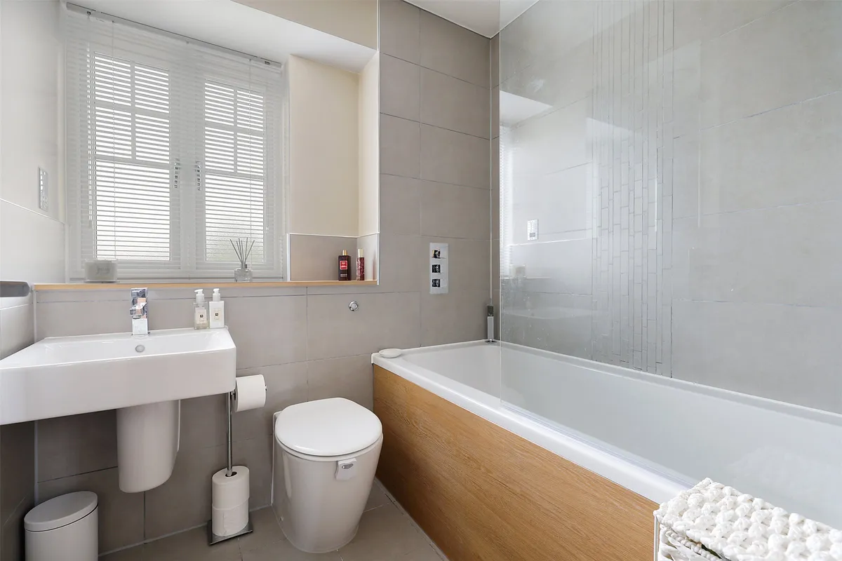 Brighton Road, Banstead, Surrey, SM7