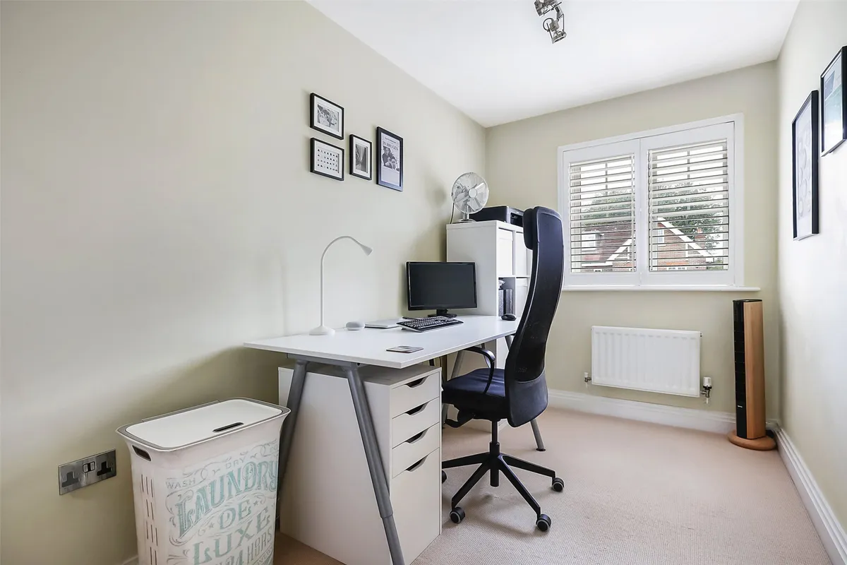 Brighton Road, Banstead, Surrey, SM7
