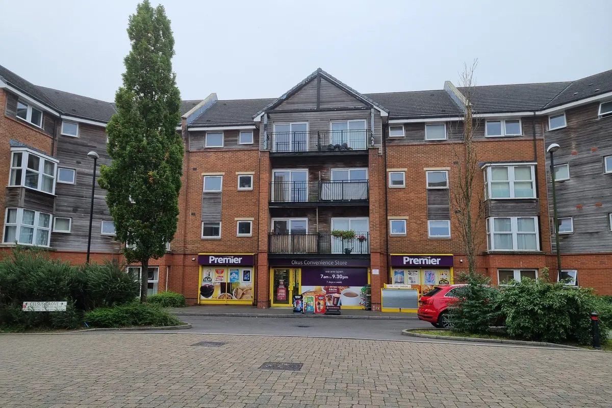 Yersin Court, SWINDON