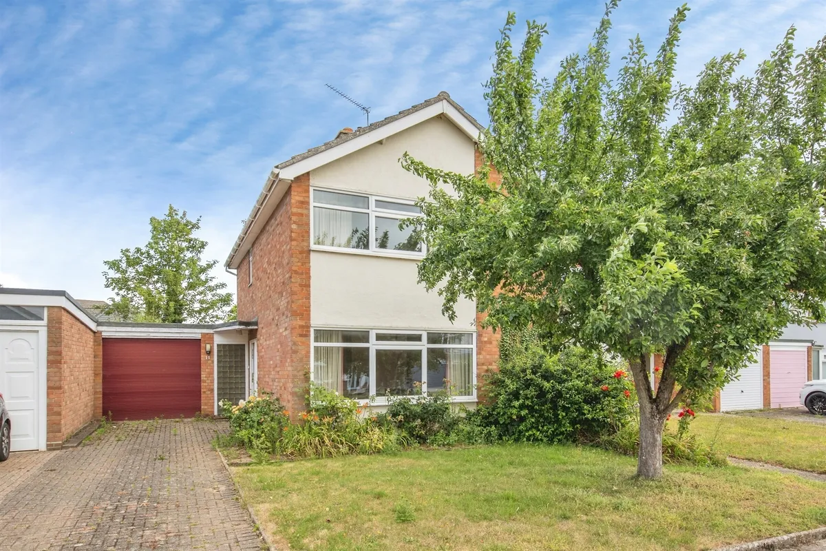 St. Peters Close, Henley, Ipswich