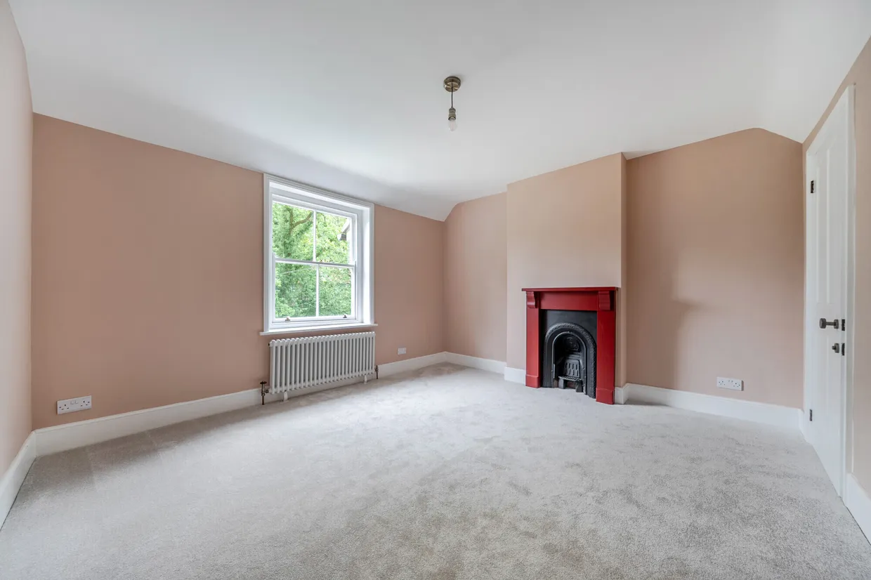Marley Lane, HASLEMERE, GU27 photo 7