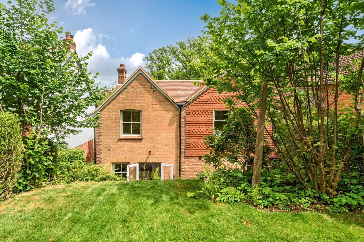 Marley Lane, HASLEMERE, GU27 photo 14