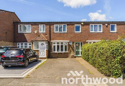 Somerset Close, Epsom, KT19