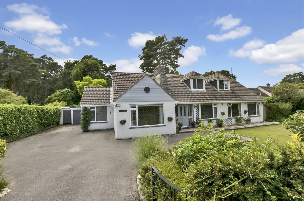 Pinehurst Road, West Moors, Ferndown, Dorset, BH22