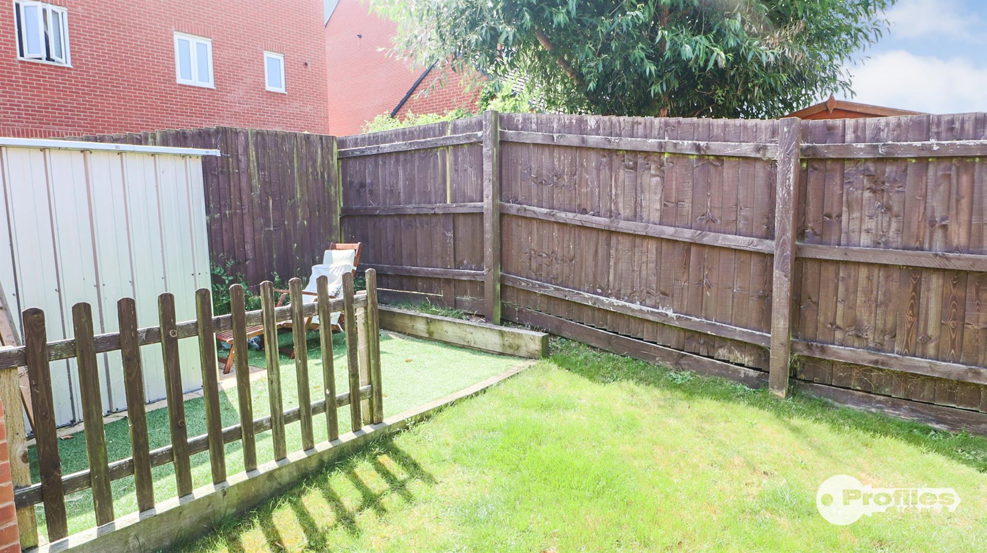 Hawthorn Grove, Sapcote, Leicester Image 17
