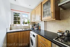 Minstrel Gardens, SURBITON