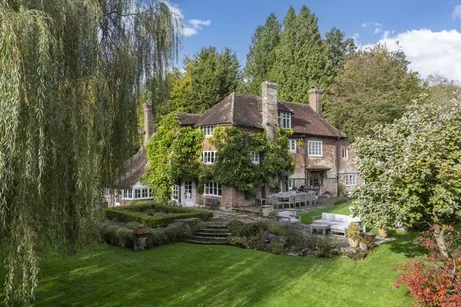 Cotchford Lane Hartfield TN7