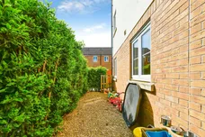 Woodroffe Square, Calne