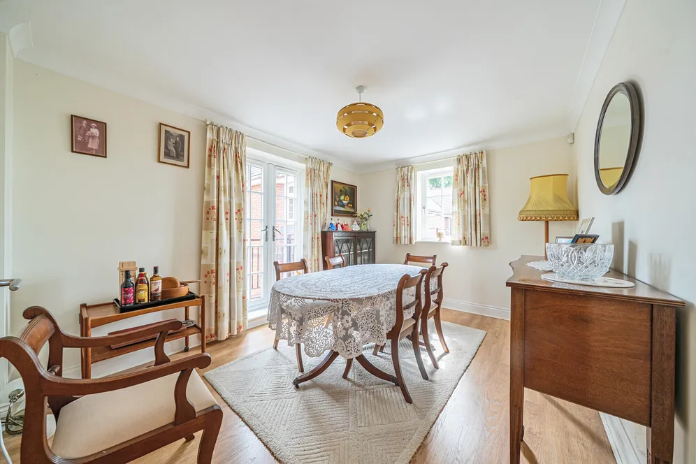 Enborne Gate, Newbury, RG14 photo 4