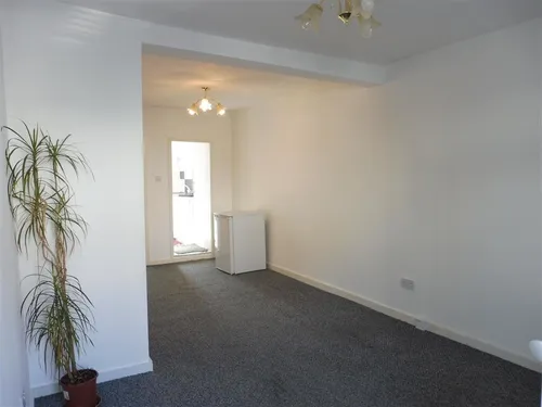 Bensham Lane, Thornton Heathphoto