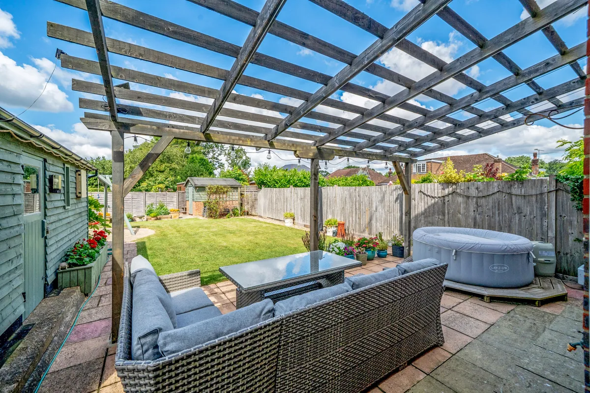 Castle Drive, Horley, Surrey, RH6