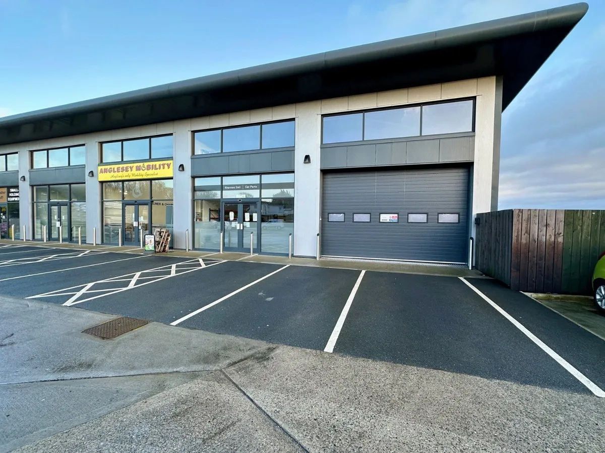 Glanhwfa Road, Llangefni, Isle of Anglesey, LL77