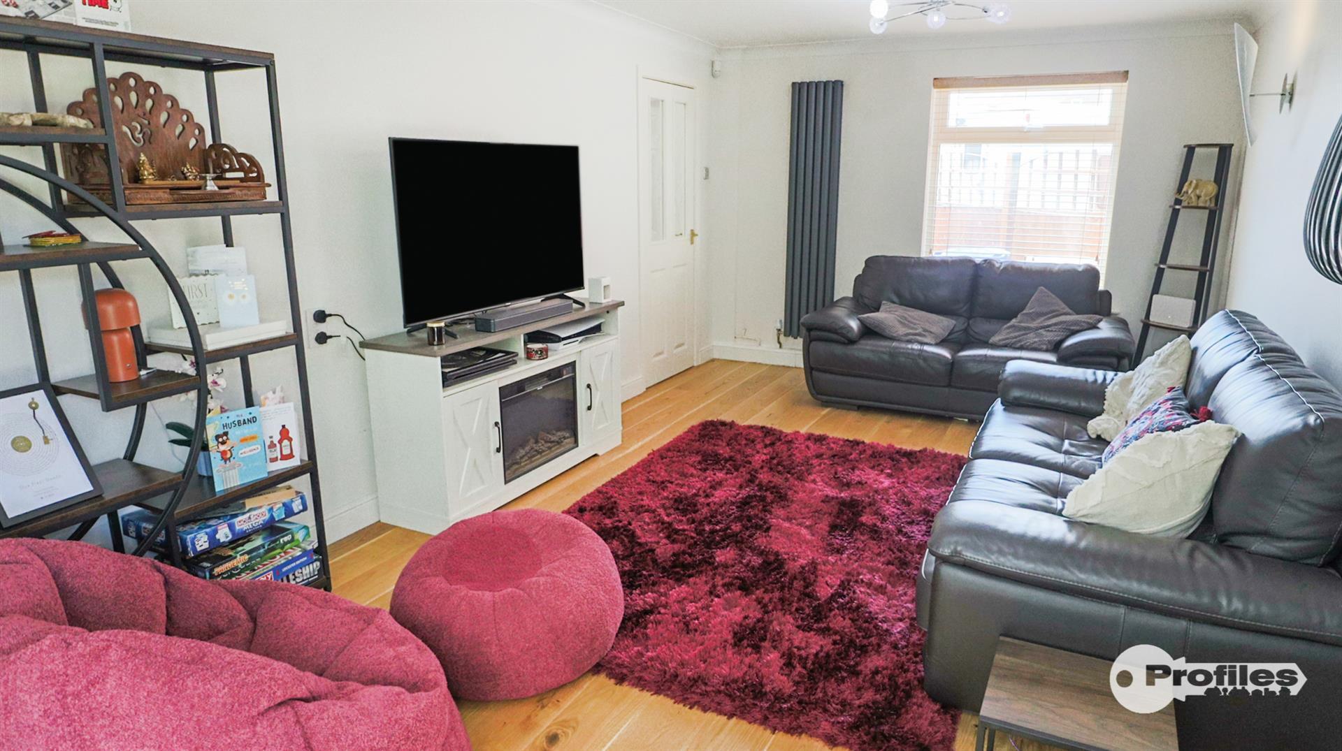 Wendover Drive, Hinckley Image 3