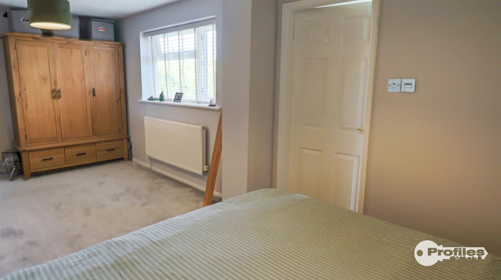 Wendover Drive, Hinckley Image 13