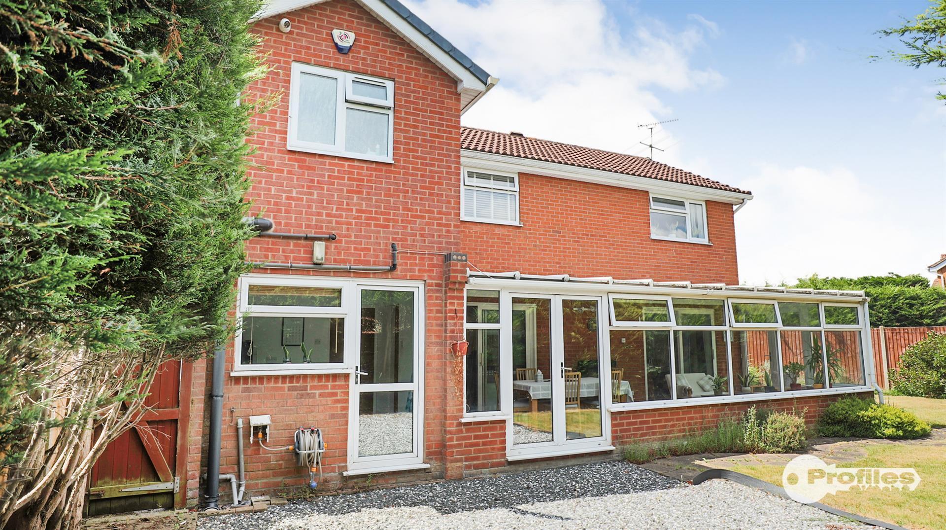 Wendover Drive, Hinckley Image 20
