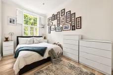 Clapham Common North Side, LONDON