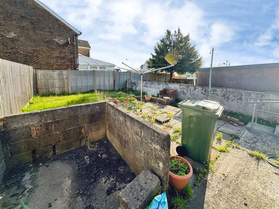 Property photo 16