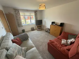 Bodenham Lane, Salisbury thumb 3