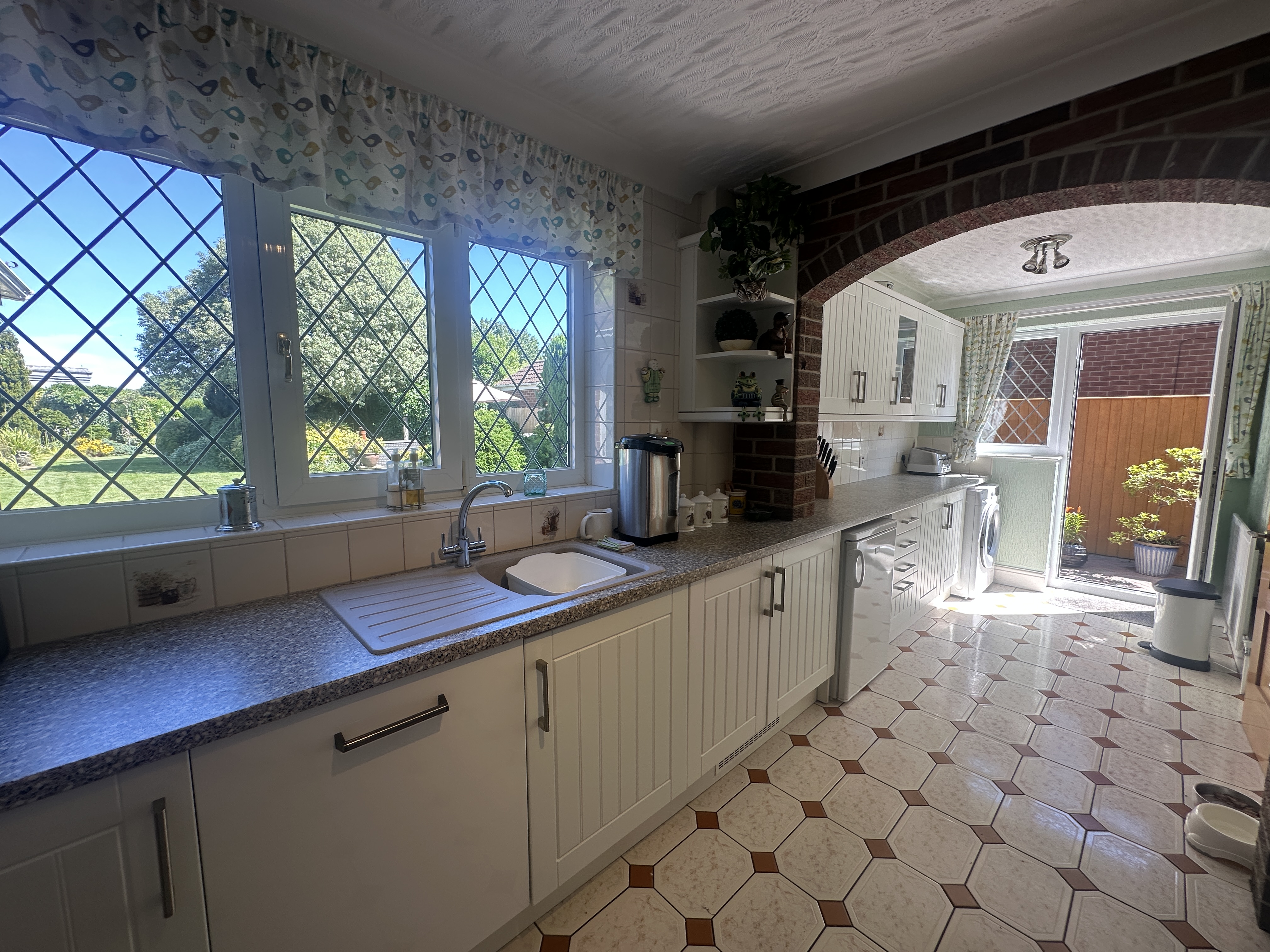 Picksley Crescent, Holton-le-Clay, Grimsby, DN36 5DR Image 7