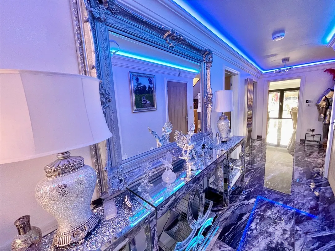 Lower Dunton Road, Dunton, Brentwood, Essex, CM13